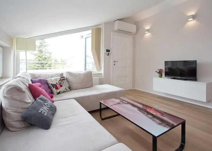 アパート Adria *